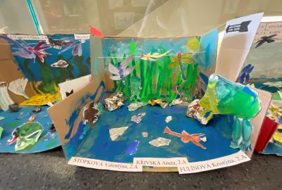 Jarní tématika, diorama, papír, 2. A, vedla M. Neubertová