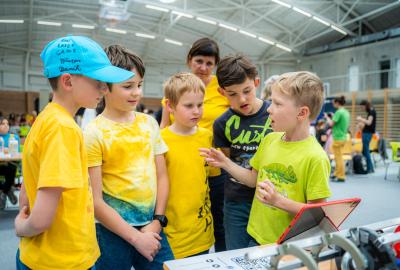 79. Předávání zkušeností o raketovém inženýrství