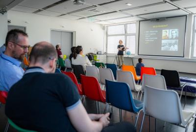 125. Fermiho paradox aneb Kde jsou všichni mimozemšťané - přednáška Jana Tomana a Tomáše Petráska