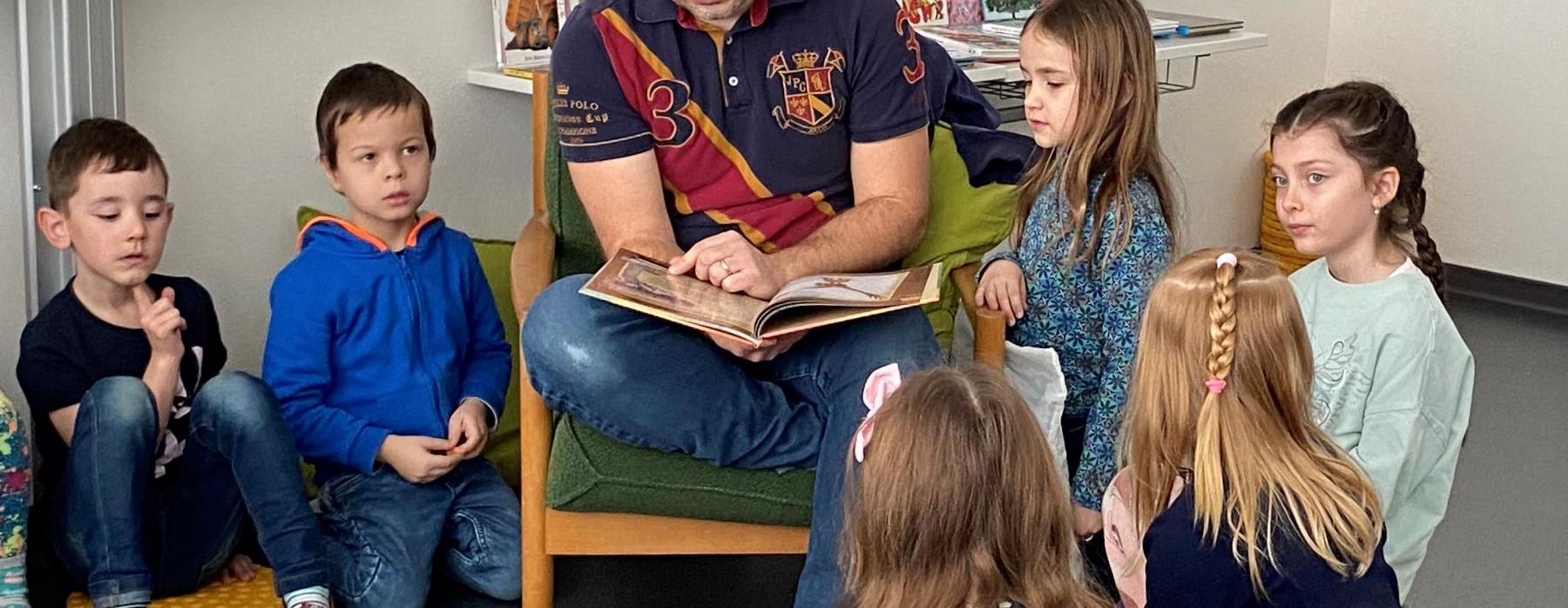 Celé Česko čte dětem (1. C)