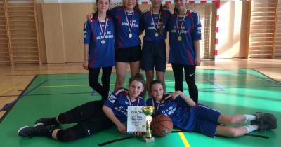 Postup našich basketbalistek do krajského kola v  Nymburku!!!