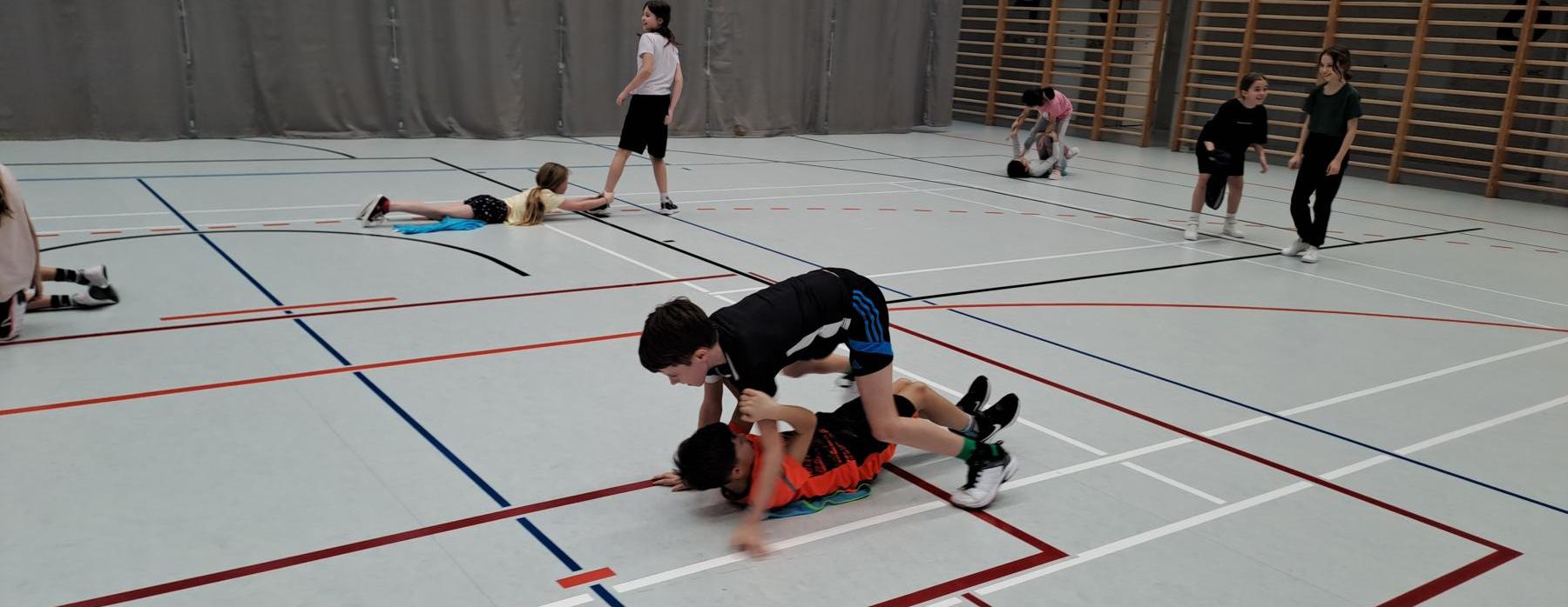 Trénujeme (4. B)