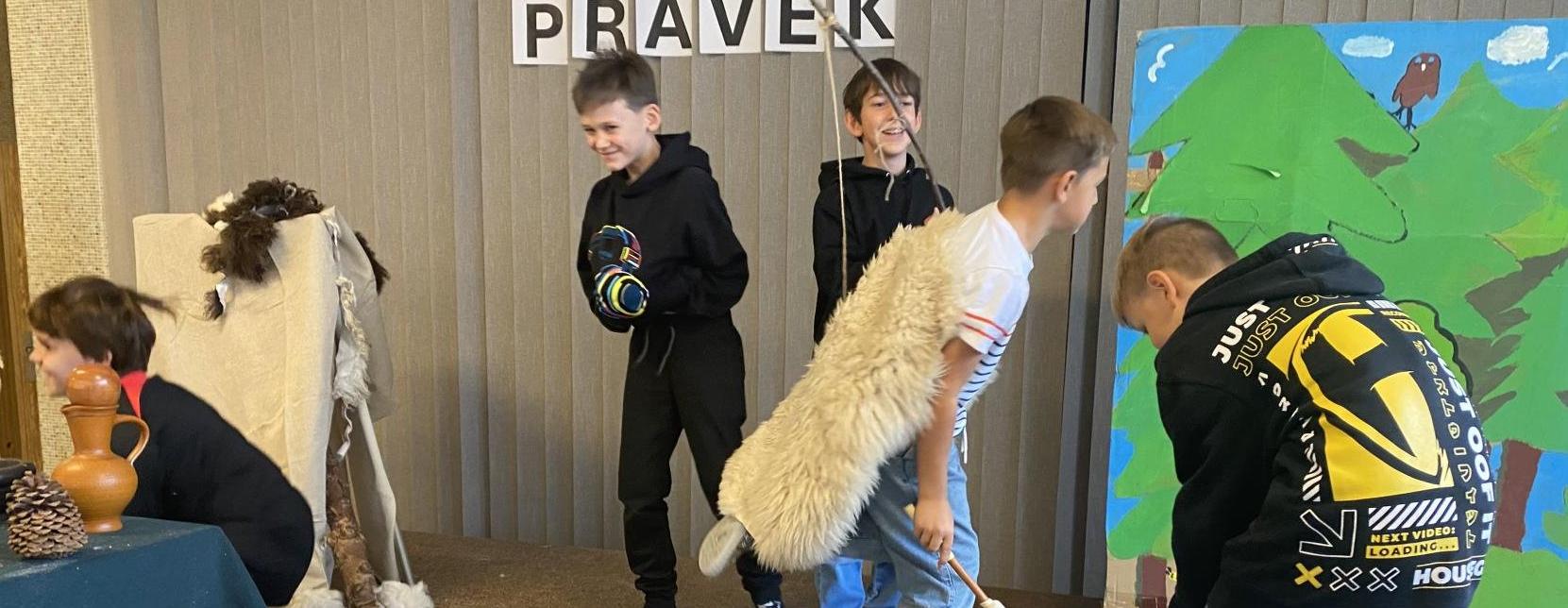 Cesta do pravěku (4.B)